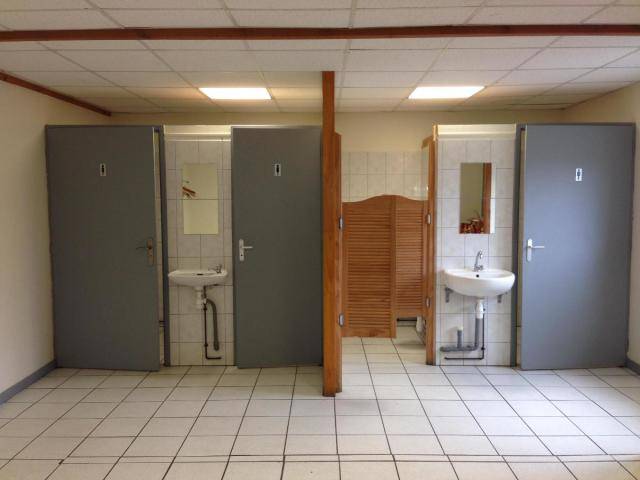 Espace Cristhys sanitaires